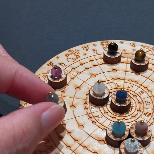 惑星駒が動かせる木と天然石のホロスコープ盤110mmシングルチャート用