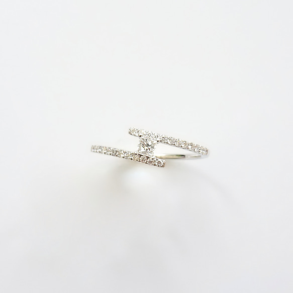 天然鑽石 公主方形切割 純 18K 金戒指 | 平行的交集 可疊搭 客製手工 第8張的照片