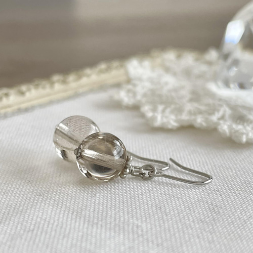 Op.一粒のピアス～乙女水晶8mm玉～ ピアス（フック・チェーン） t.m.k.