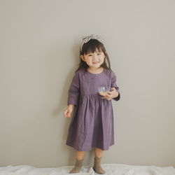 《全サイズ即納可》パープルのナチュラルワンピース《80〜130cm》女の子 大人っぽい 長袖 紫 ダブルガーゼ 秋冬 4枚目の画像