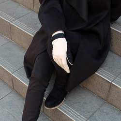 % PERCENT スマホ対応 手袋（ベージュ・ブラック）女性用・ウール１００%・タッチパネル対応・縫製手袋 10枚目の画像