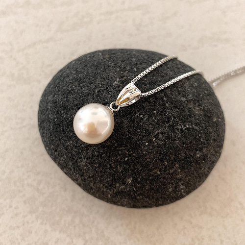 ☆極美！照り抜群 大玉天然南洋白蝶真珠13.0㎜ シルバー金具ペンダント ☆極美！照り抜群 大玉天然南洋白蝶真珠13.0㎜ シルバー金具