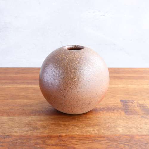 備前焼 小さな丸い一輪挿し【A】 【陶器・花器・花入れ