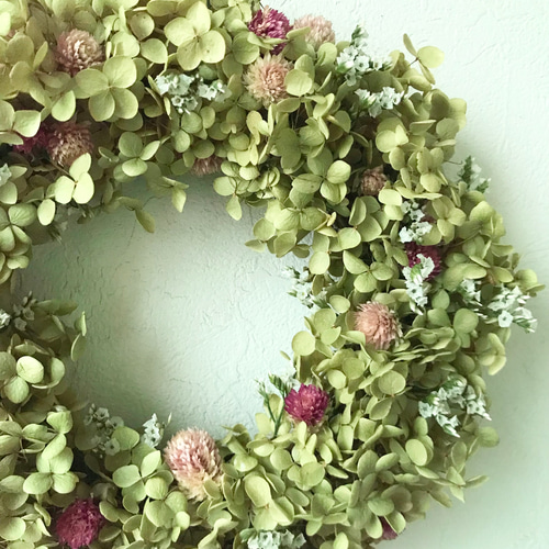 自然素材100％ドライフラワー アナベルと千日紅のナチュラルリース