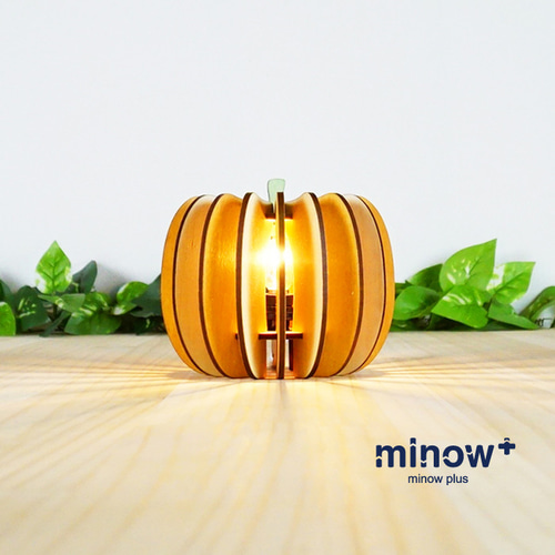金色のかぼちゃ♡アロマランプ 金色のかぼちゃアロマランプ