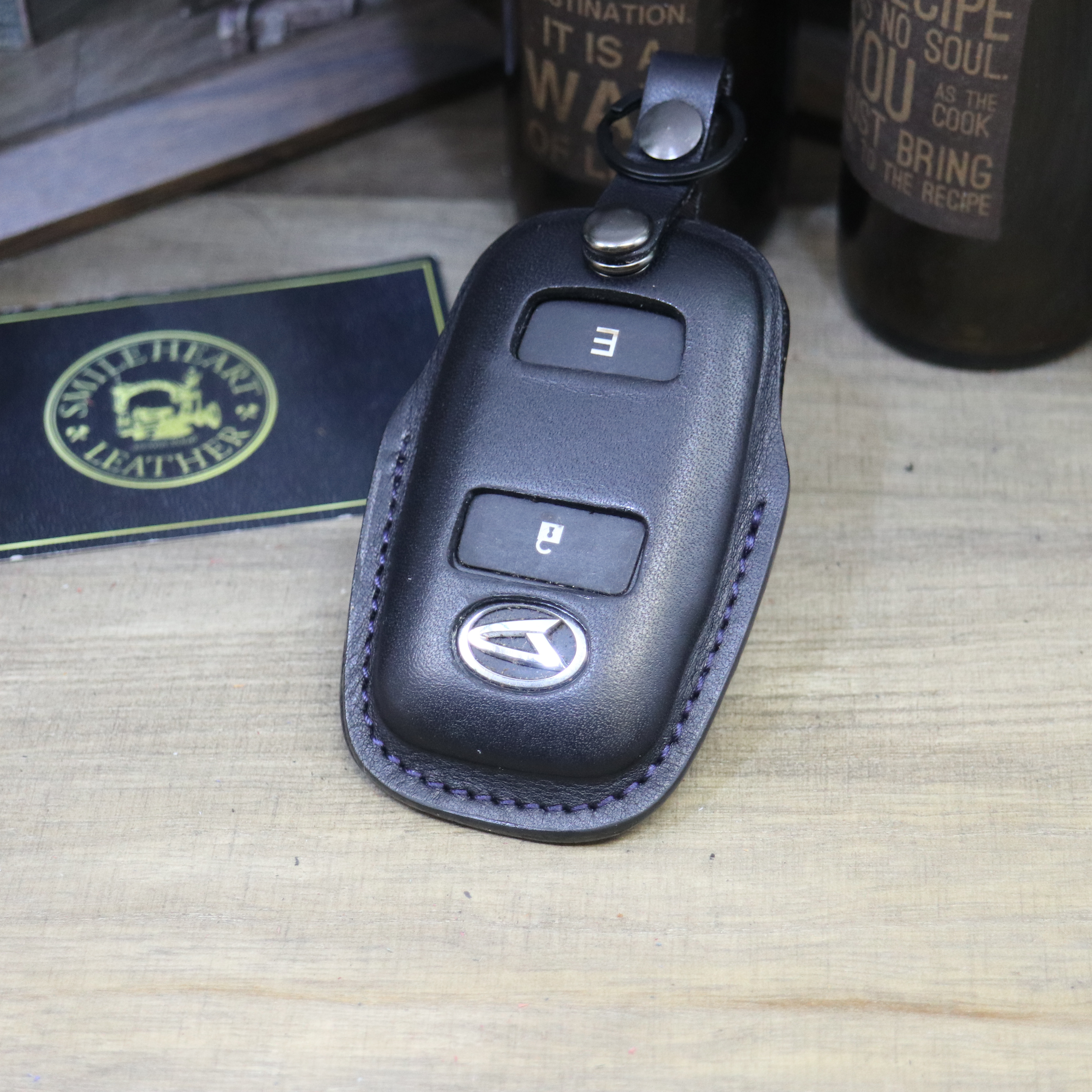 名入れ 無料 スマートキーケース　 ダイハツ　本革 　ロッキー　タフト　スターター付　【レザーキースーツ】