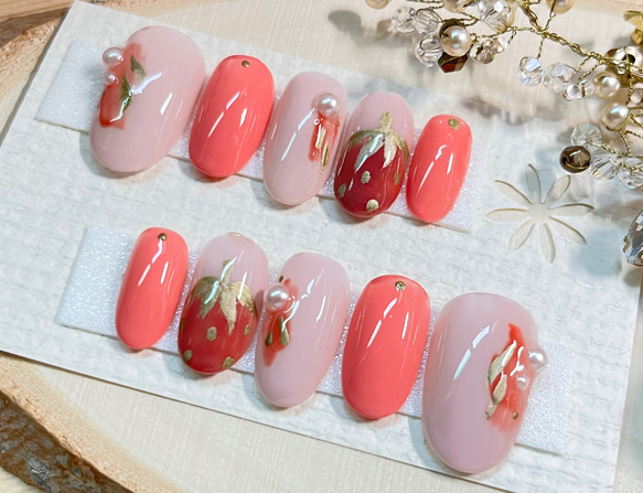 お客様完成品♡いちごネイル イチゴネイル ストロベリーネイル