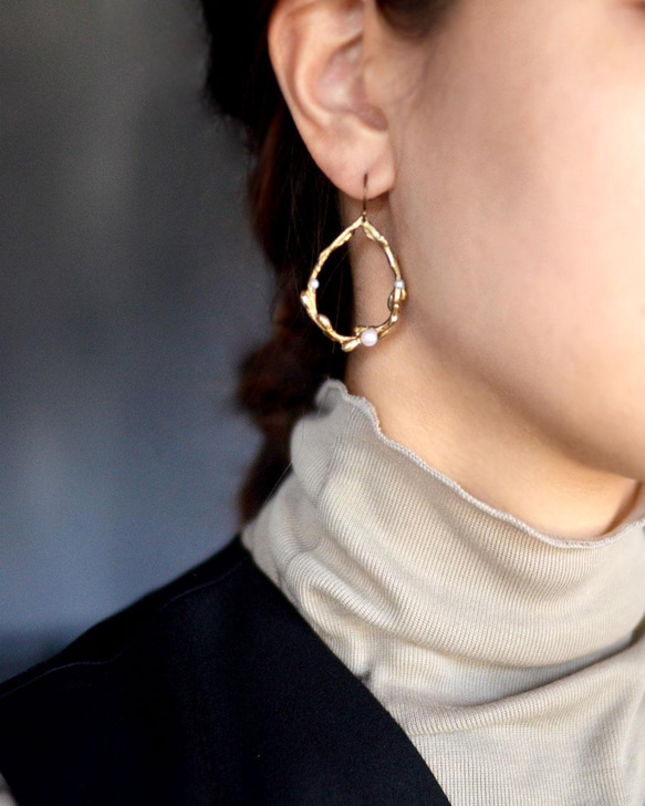 Shizuku Wreath / earrings - Pearl 2枚目の画像