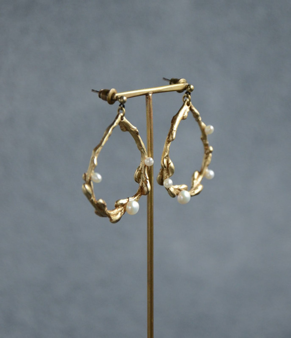 Shizuku Wreath / earrings - Pearl 5枚目の画像