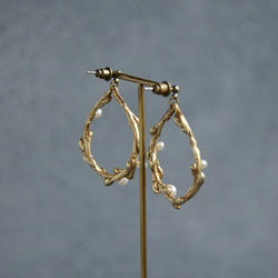 Shizuku Wreath / earrings - Pearl 3枚目の画像