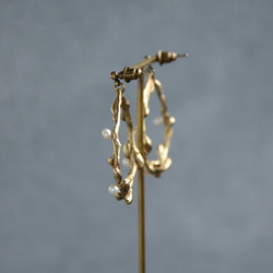 Shizuku Wreath / earrings - Pearl 4枚目の画像