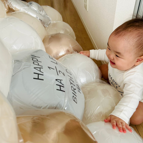 名前入り】誕生日 ハーフバースデー 飾り バルーン 風船 タペストリー