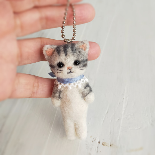 ブランド雑貨総合 ◾受注制作 子猫マスコット(グレーとら)・羊毛フェルト その他