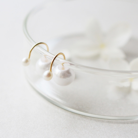 【当店一番人気ピアス】ダブルパールピアス【wht】淡水パール ご褒美アクセサリー クリスマス  プレゼント ギフト 3枚目の画像