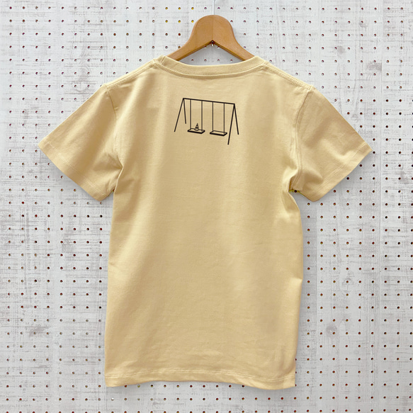 ブランコ熊 Tシャツ ナチュラル ベージュ メンズ レディース tシャツ Ｔシャツ くまＴ イラストＴ 5枚目の画像