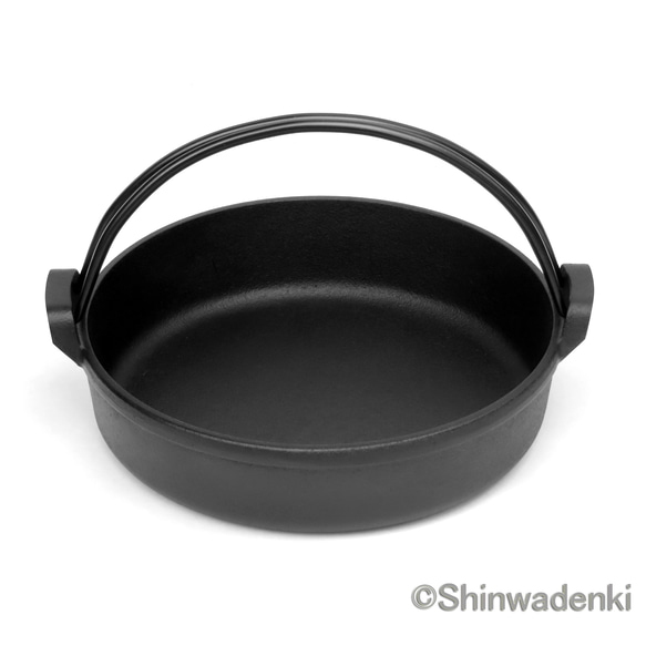 お取り寄せ】南部鉄器 鉄鍋 すき焼き鍋 南部ツル付20cm 日本製