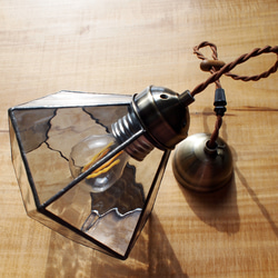 アンティーク調のクリアガラスのペンダントライト 13枚目の画像