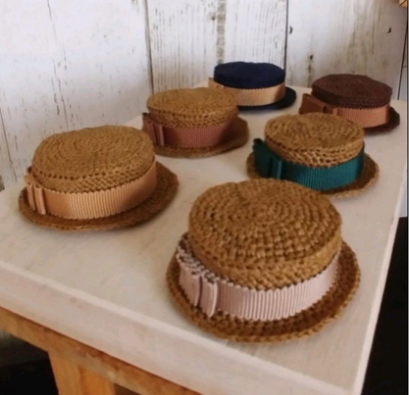 秋冬　22cmドール用　カンカン帽子　6パターン　頭囲12cm　 1枚目の画像