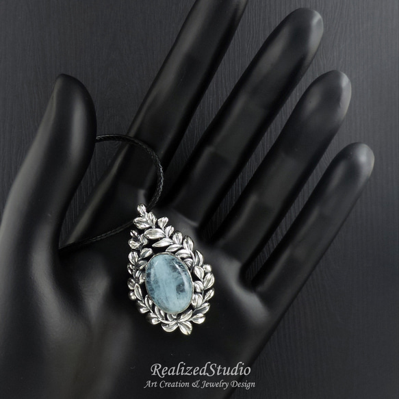 Aquamarine Silver 925 Classic Vine Leaf Fretwork Pendant 4枚目の画像