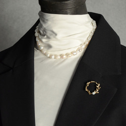 Wreath / brooch M - Pearl 3枚目の画像