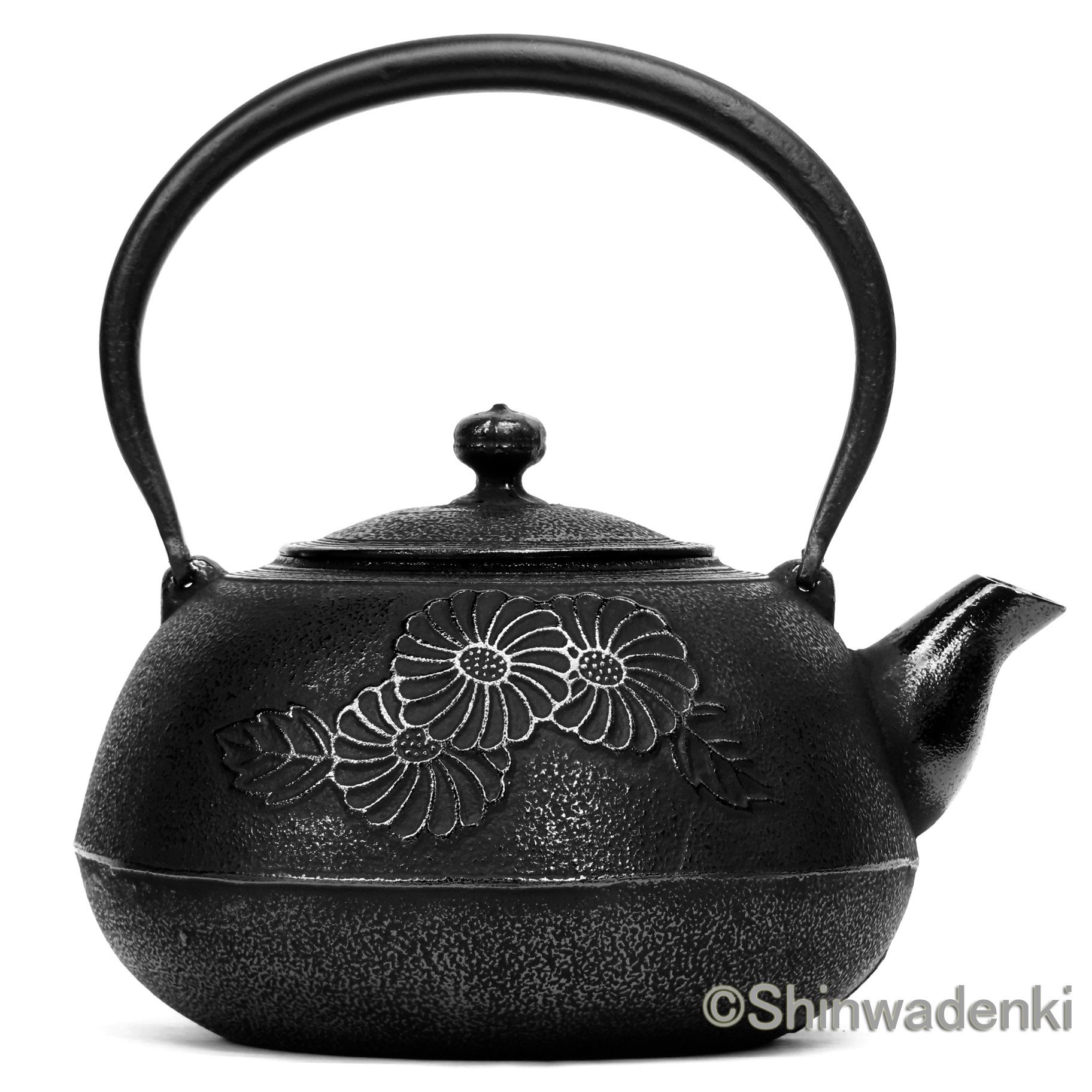 【お取り寄せ】南部鉄器 鉄瓶 平丸菊2.2L 内面漆焼付・酸化被膜仕上 日本製 ガス・IH対応