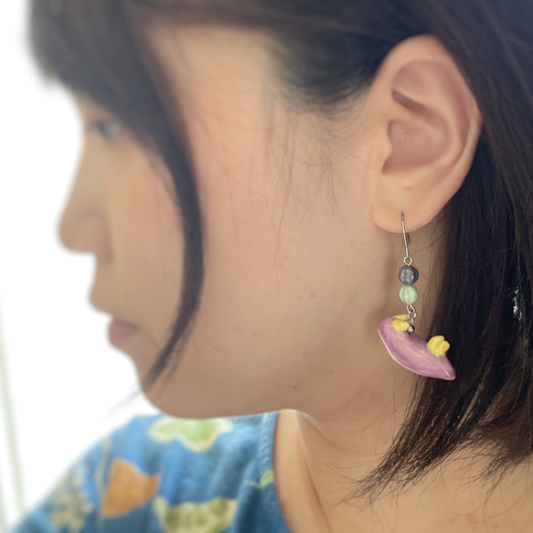 シンデレラウミウシ ピアス【片耳】/陶器製 イヤリング 5枚目の画像