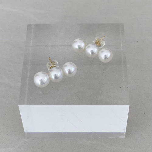 パールラインピアス white ピアス（その他） elem 通販｜Creema 