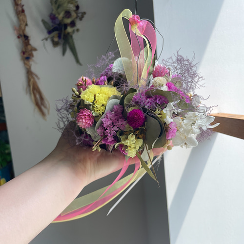 小さなユーカリミルフィーユのフライングリース ピンク オーガンジー  