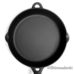 【お取り寄せ】南部鉄器 ダッチオーブン スキレット フライパン24cm（鉄蓋付） 日本製 ガス・IH対応 アウトドア 2枚目の画像