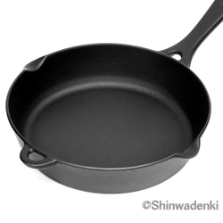 【お取り寄せ】南部鉄器 ダッチオーブン スキレット フライパン24cm（鉄蓋付） 日本製 ガス・IH対応 アウトドア 4枚目の画像
