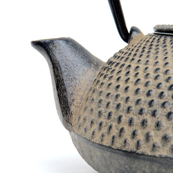 及富 南部鐵器 鐵瓶 鐵壺兩用泡茶壺 Arare0.5L 米色 日本製 第11張的照片