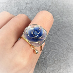 ラナンキュラス -ブルー- リング 指輪 フォークリング サイズフリー 18k お花 薔薇 フラワー プレゼント 推し活 1枚目の画像