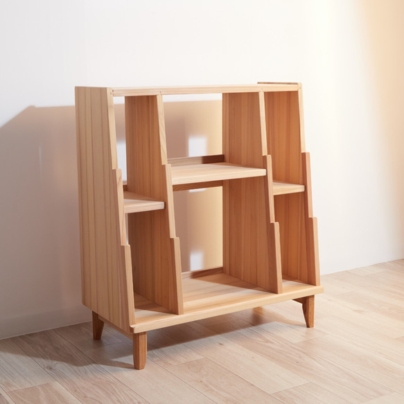 天然木の香り　おしゃれで長く使える絵本棚　たくさん入るナチュラル本棚　北欧 　完成品　ウッド IQY1365283807(10500円)