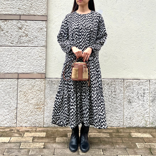 ❤️24新作 新品♡ SelfPortrait 黒ドットロングワンピース♡　870 3c600c2a06624641616cfab7150b57