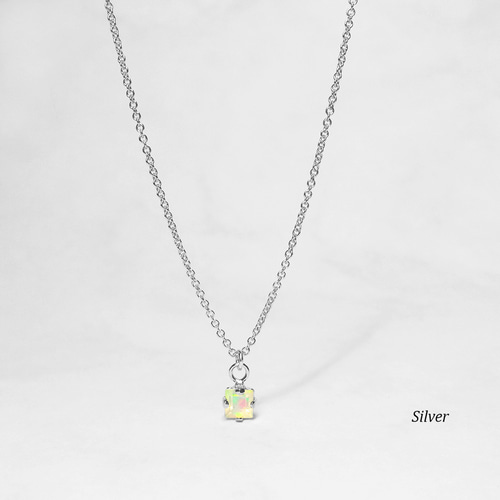 輝く虹色。オパールのネックレス [送料無料] ネックレス・ペンダント