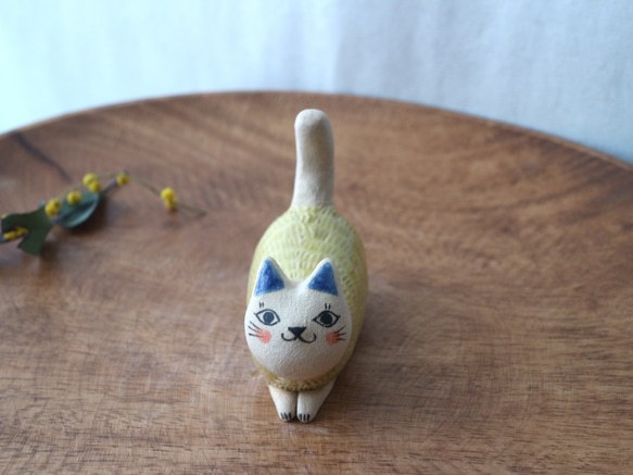 陶器で作った ネコのリングホルダー ( 黄色 / 白色 ) 5枚目の画像