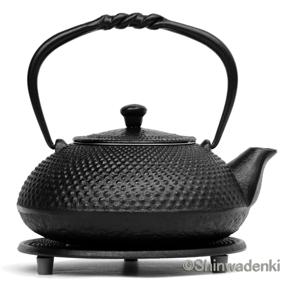 及富 南部鐵器 鐵瓶 鐵壺兩用茶壺 Arare0.5L 黑色 日本製 第17張的照片