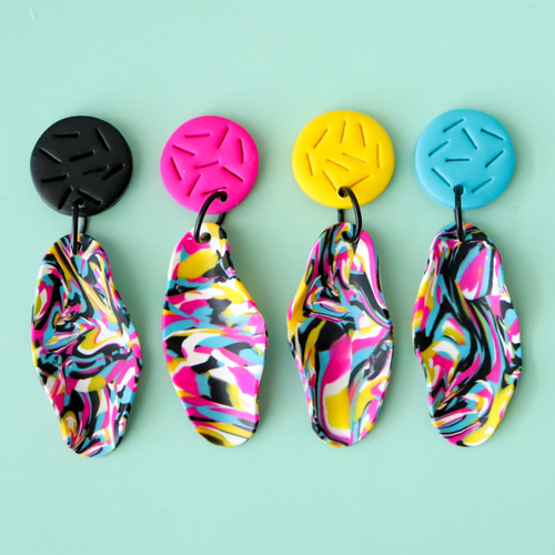 派手めカラフル イヤリング/ピアス/金属アレルギー対応/ポリマークレイ