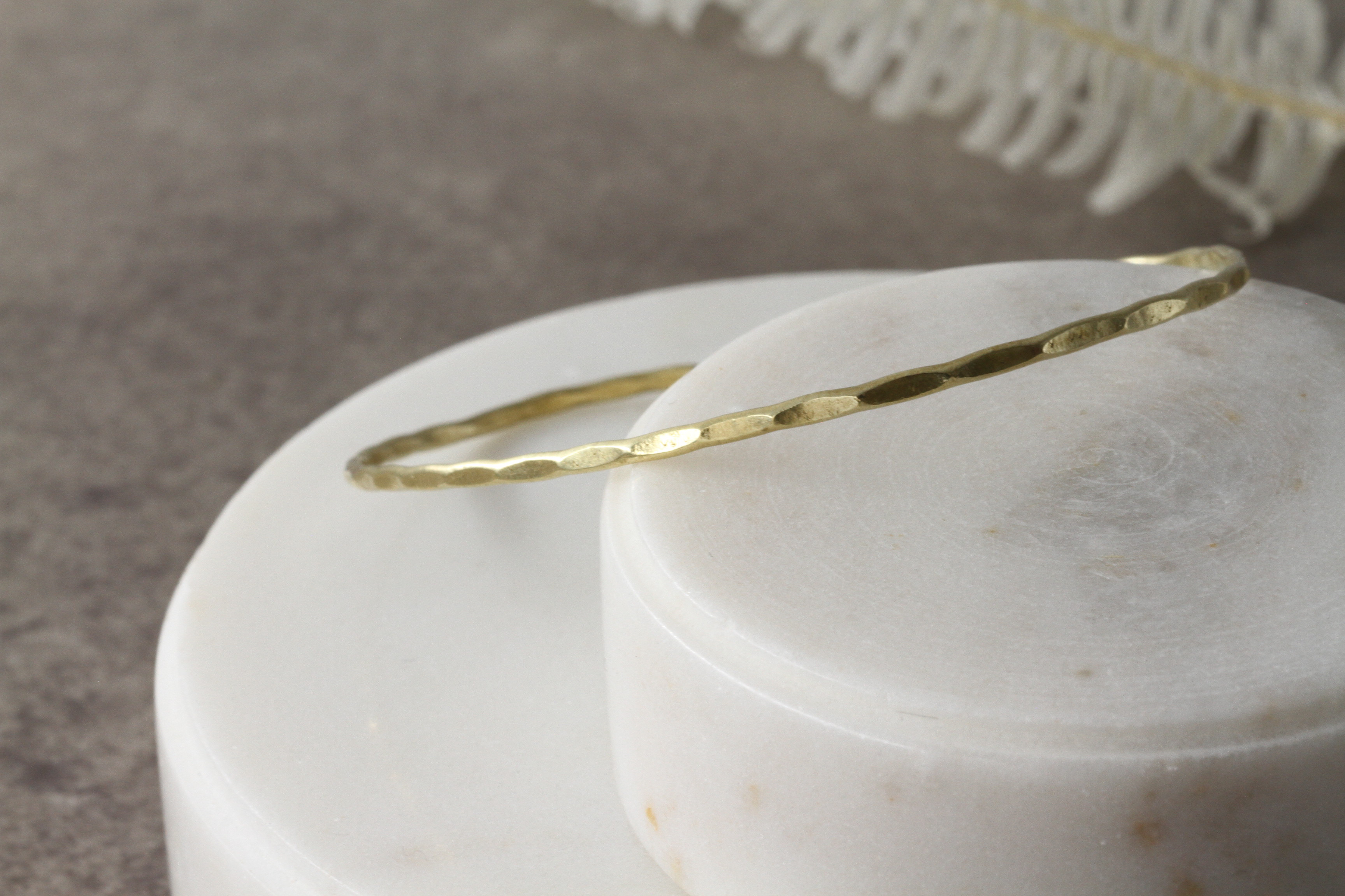 ★★★Simple Line Bangle　真鍮