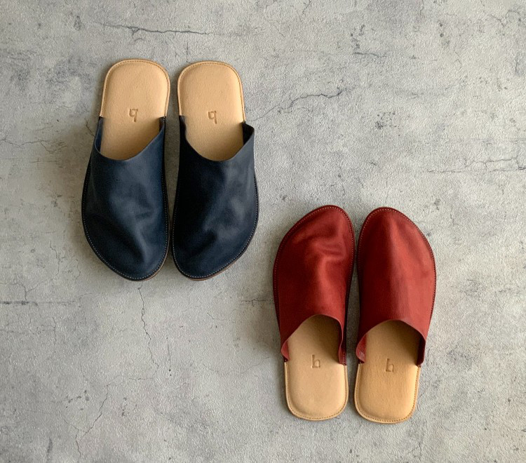 革　ルームシューズ　レザー  スリッパペア／navy L・beni M