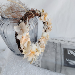 【母の日ギフト】【母の日フラワー】リース　ハーフリース　お祝い　花の贈り物　フラワーギフト　花のある暮らし 　ベージュ 9枚目の画像