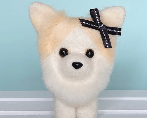 cherryさま専用②　羊毛フェルト　犬　チワワ　フレーム　オーダー ロングコートチワワ（クリーム）の羊毛フェルト 犬 羊毛フェルト chai