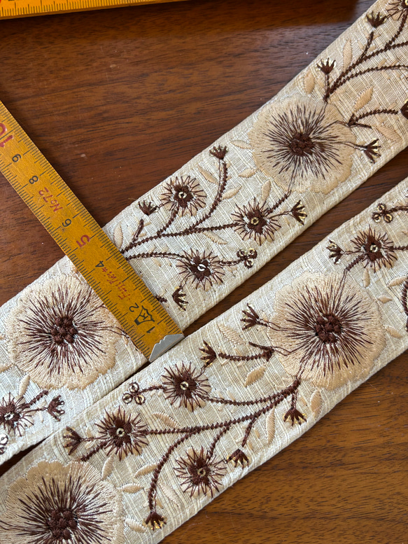 [特價] 刺繡絲帶編織 50mm 自然色 (57-2) 2m 第1張的照片
