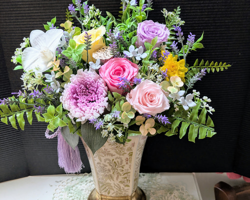 仏花「花園」豪華なお供え花Aケース付き 胡蝶蘭 プリザーブドフラワー