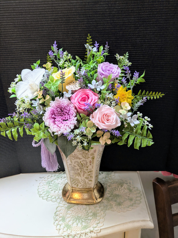 プリザーブドフラワー仏花　お供えの花　花器付　豪華な一対　胡蝶蘭 仏花 お供え プリザーブドフラワー #天目（てんもく） ガラス