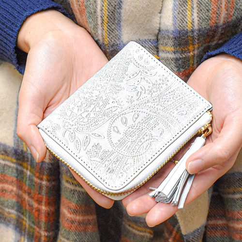 在庫限りの特選SALE】ボタニカル柄 馬革 タッセル ミニ財布 ペイズリー