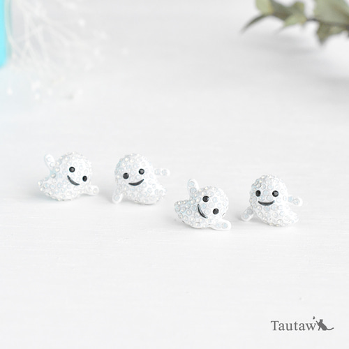 おばけ ピアス or イヤリング ハロウィン ピアス（スタッド・一