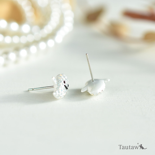 おばけちゃん】ピアス／イヤリング（PRECIOSA使用） ピアス（スタッド