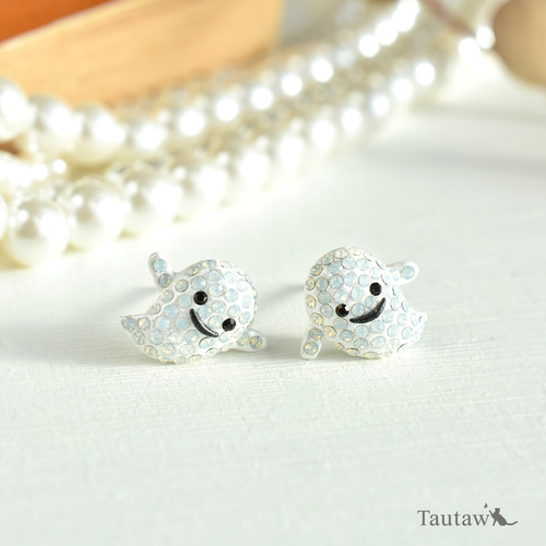 おばけちゃん】ピアス／イヤリング（PRECIOSA使用） ピアス（スタッド
