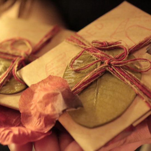 【シフォン♡】MHT チャームブレスレット スリッパ　未使用 2025年限定発表！千切れるまで付けっ放し！ミンサーのチャームを付けた